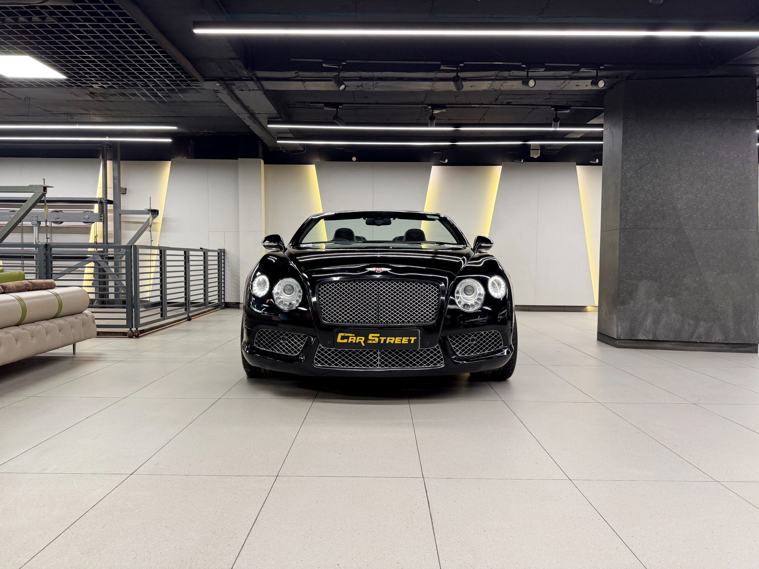 Bentley Continental GT V8 Convertible